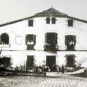 1880. La masia abans de la reforma modernista duta a terme el 1904.