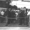 Fotografia J. Alcalà  15/09/1980 Inauguració hivernacles de can Coscoll. Visita del president de la Generalitat Josep Tarradellas i Joan